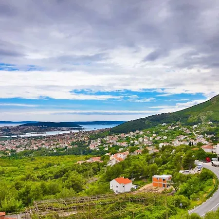 Lägenhet Sun Klis